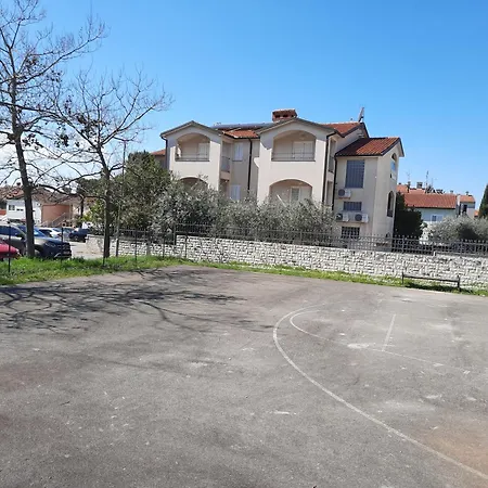 Apartment Laura Porec
